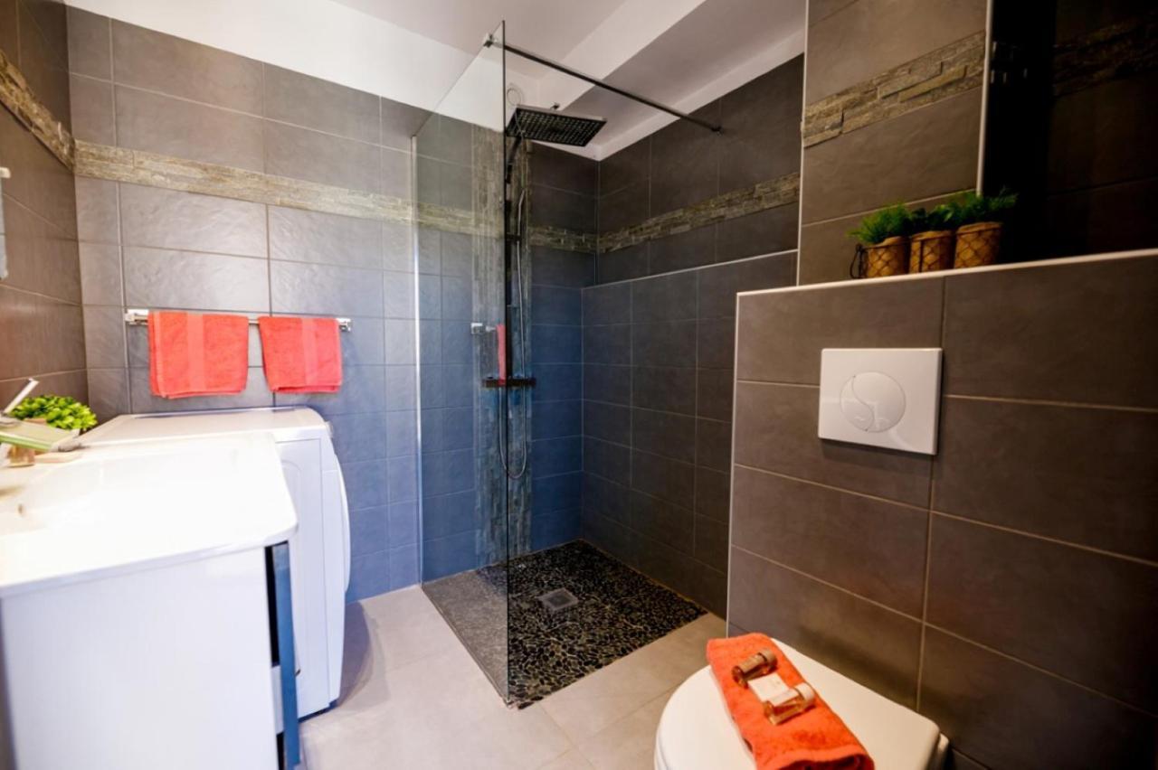 Suede 4 Ap4210 By Riviera Homes Nizza